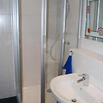 Parahotel
